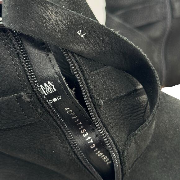 ECCO Felicia Cross Buckle ANKLE Leather Booties Womens SZ 42 Wedge Black Comfort - Picture 11 of 11